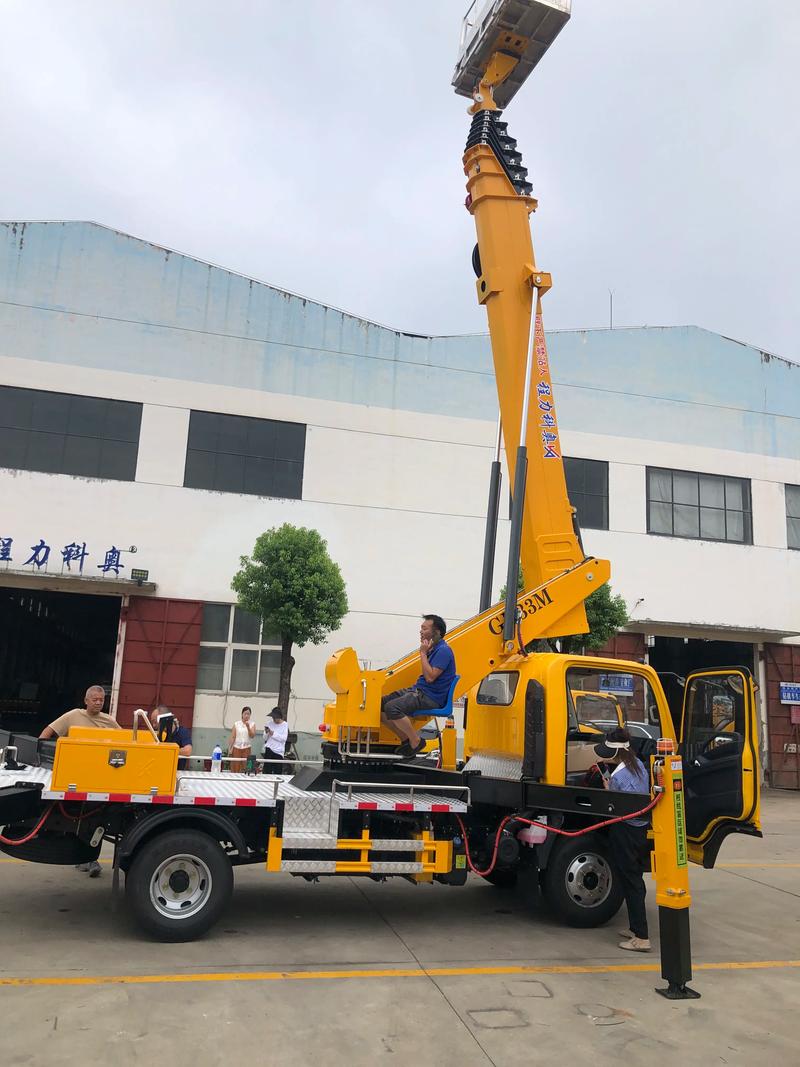 大同五十鈴高空作業(yè)車 專業(yè)供應(yīng)廠家，伸縮臂長覆蓋廣